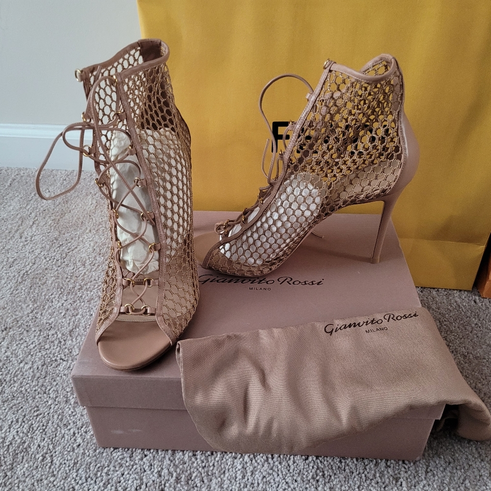Gianvito Rossi size 41.5 Brand New!!!